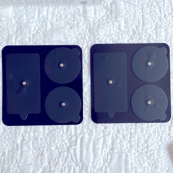 PowerDot 2.0 Muscle Stimulator in Black with extra pads - Picture 6 of 10